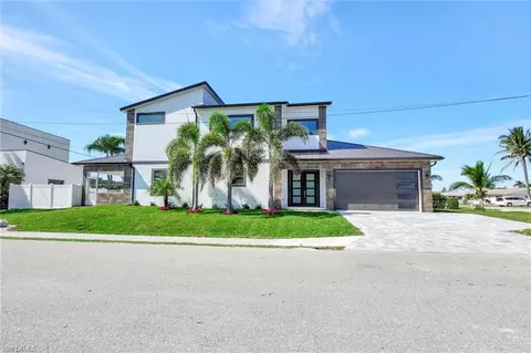 596 97th Ave N, Naples, FL 34108 photo 2