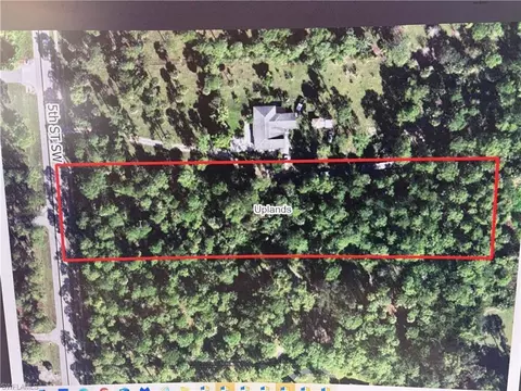 5 Th St SW, Naples, FL 34117