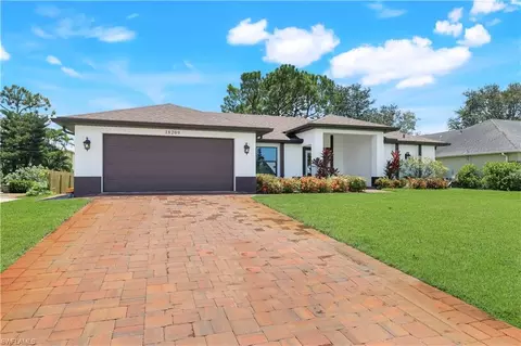 18209 Hawthorne Rd, Fort Myers, FL 33967