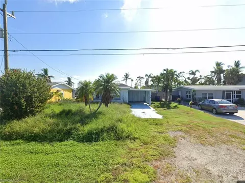 3314 York Rd, Saint James City, FL 33956
