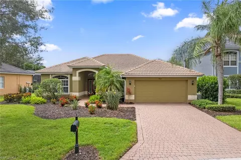 9921 Rookery Cir, Estero, FL 33928