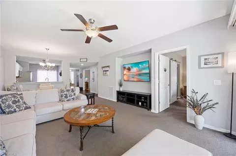 9060 Michael Cir #4-407, Naples, FL 34113