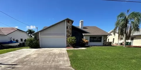 2026 SE 6th Ln, Cape Coral, FL 33990