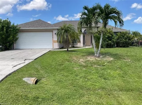 1010 SW 10th Pl, Cape Coral, FL 33991