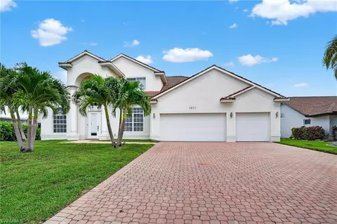 1917 SW 51st St, Cape Coral, FL 33914