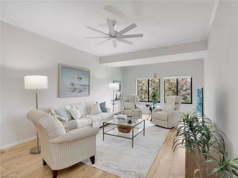 201 Arbor Lake Dr #406, Naples, FL 34110