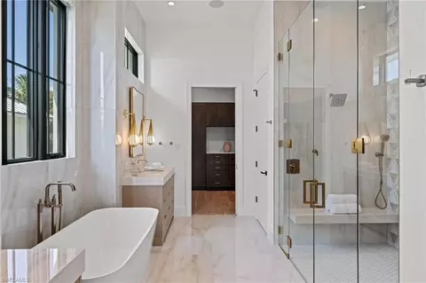 Bath - 508 Neapolitan Ln, Naples, FL 34103 photo 1 of 5