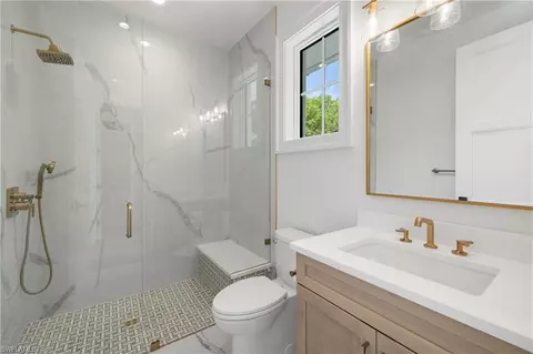 Bath - 1405 Mandarin Rd, Naples, FL 34102 photo 10 of 10