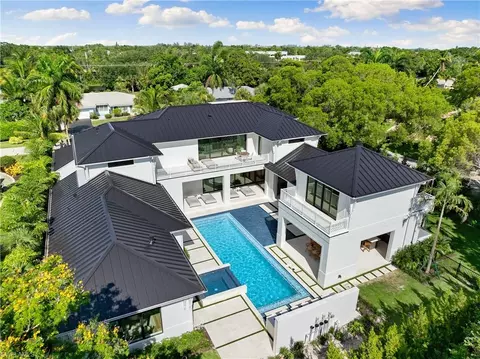 View/Area - 1405 Mandarin Rd, Naples, FL 34102 photo 3 of 3