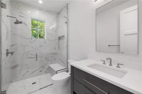 Bath - 1405 Mandarin Rd, Naples, FL 34102 photo 6 of 10