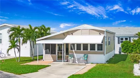 4550 Split Log Ln E, Estero, FL 33928 photo 2