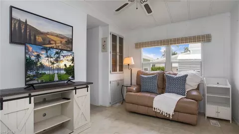 4550 Split Log Ln E, Estero, FL 33928 photo 4