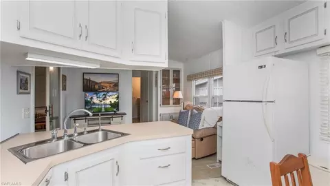4550 Split Log Ln E, Estero, FL 33928 photo 7
