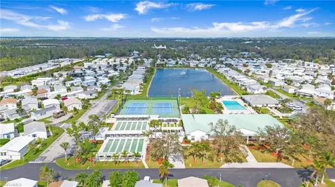 4550 Split Log Ln E, Estero, FL 33928 photo 25