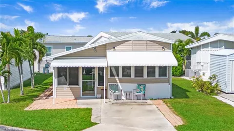 4550 Split Log Ln E, Estero, FL 33928 photo 3