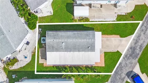 4550 Split Log Ln E, Estero, FL 33928 photo 33