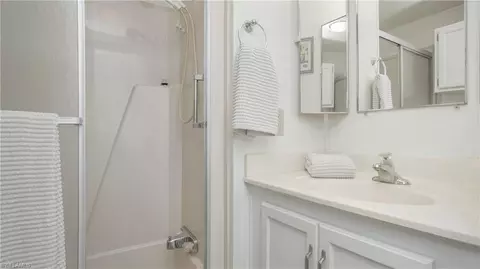 4550 Split Log Ln E, Estero, FL 33928 photo 38