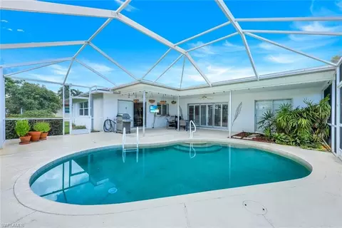 Exterior - 211 Pine Valley Cir, Naples, FL 34113 photo 4 of 5