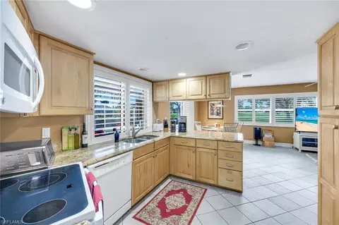 Kitchen - 211 Pine Valley Cir, Naples, FL 34113 photo 1 of 2