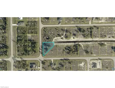 1123 Hallmark Ave S, Lehigh Acres, FL 33974