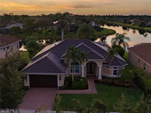 14512 Jekyll Island Ct, Naples, FL 34119