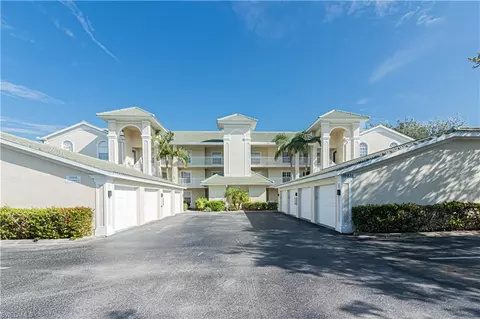 15435 Cedarwood Ln #5-304, Naples, FL 34110