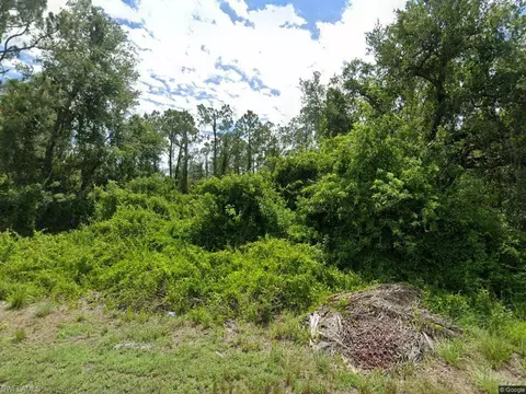 1860 Maurice Ave, Lehigh Acres, FL 33972