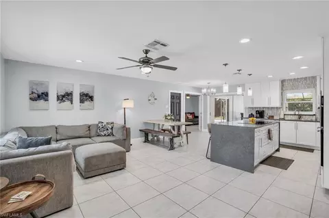 130 Mentor Dr, Naples, FL 34110 photo 6