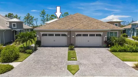 6419 Negril Isle Dr, Naples, FL 34113