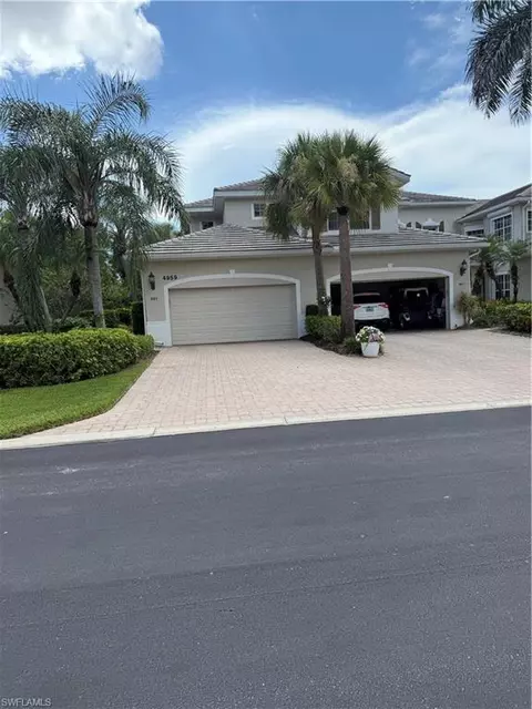 4959 Shaker Heights Ct #201, Naples, FL 34112