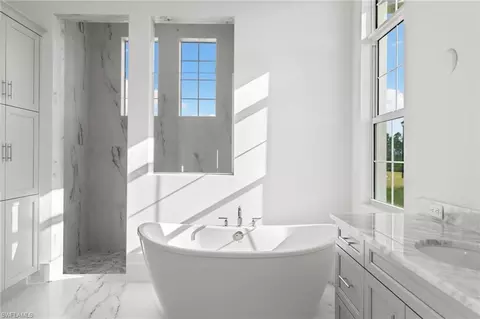 8817 Paradera Ct, Naples, FL 34112 photo 10