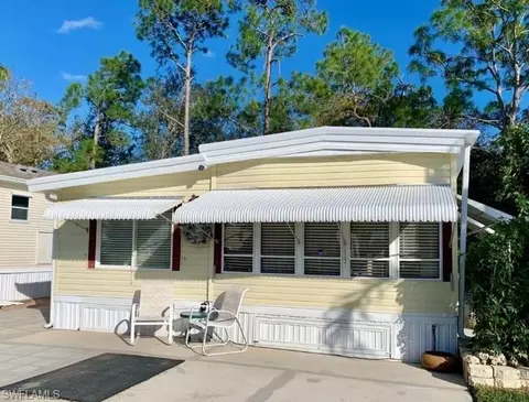 39 Bass Ln #39, Naples, FL 34114