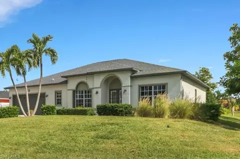1137 SW 39th St, Cape Coral, FL 33914