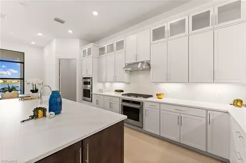 19076 Gentry Pl, Estero, FL 33928 photo 7