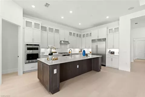 19076 Gentry Pl, Estero, FL 33928 photo 4