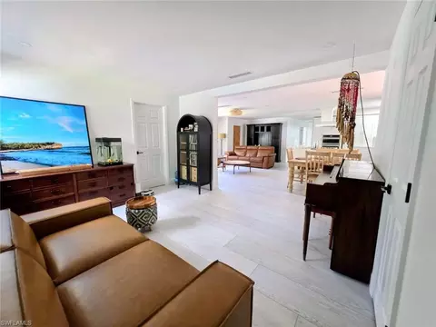 5900 Cope Ln, Naples, FL 34112 photo 9