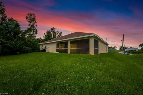2607 24th St SW, Lehigh Acres, FL 33976