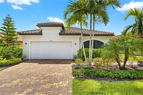 1591 Marton Ct, Naples, FL 34113