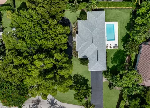 View/Area - 675 Yucca Rd, Naples, FL 34102 photo 2 of 2