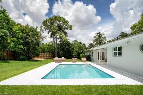 Exterior - 675 Yucca Rd, Naples, FL 34102 photo 5 of 6
