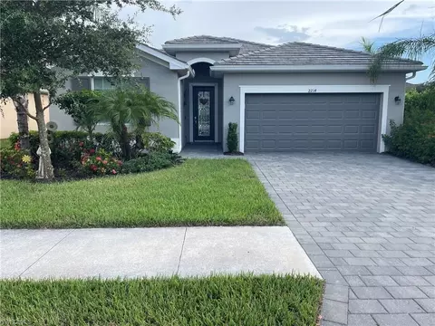 2214 Cara Cara Way, Naples, FL 34120