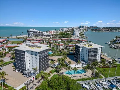 2170 Gulf Shore Blvd N #23W, Naples, FL 34102