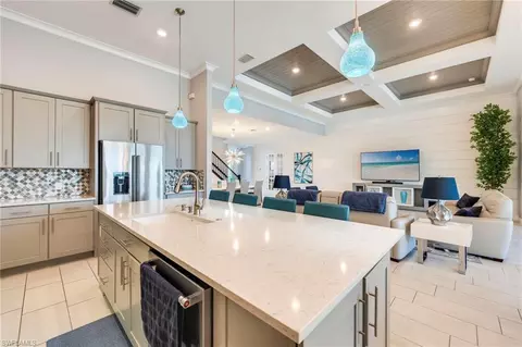 Kitchen - 17920 Pratt Ct, Estero, FL 33928 photo 4 of 4