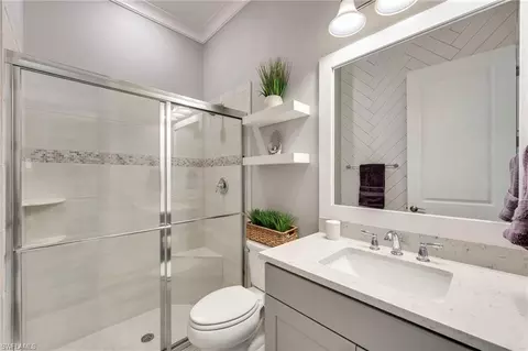 Bath - 17920 Pratt Ct, Estero, FL 33928 photo 2 of 3