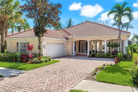 4772 Martinique Way, Naples, FL 34119
