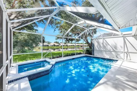 510 Captn Kate Ct #32, Naples, FL 34110