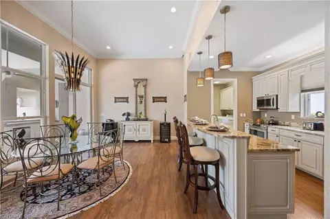 222 Monterey Dr, Naples, FL 34119 photo 11