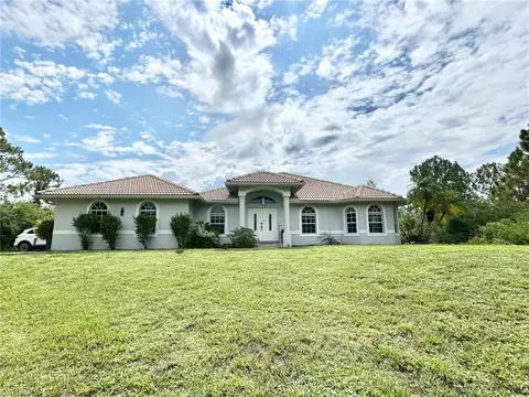 1940 Desoto Blvd N, Naples, FL 34120