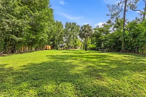 Exterior - 6060 Painted Leaf Ln, Naples, FL 34116 photo 6 of 7