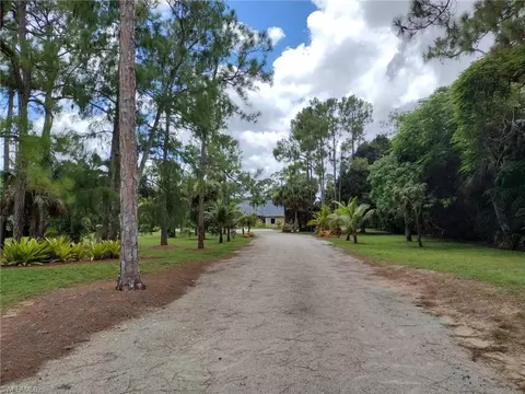 5980 Painted Leaf Ln, Naples, FL 34116 photo 2